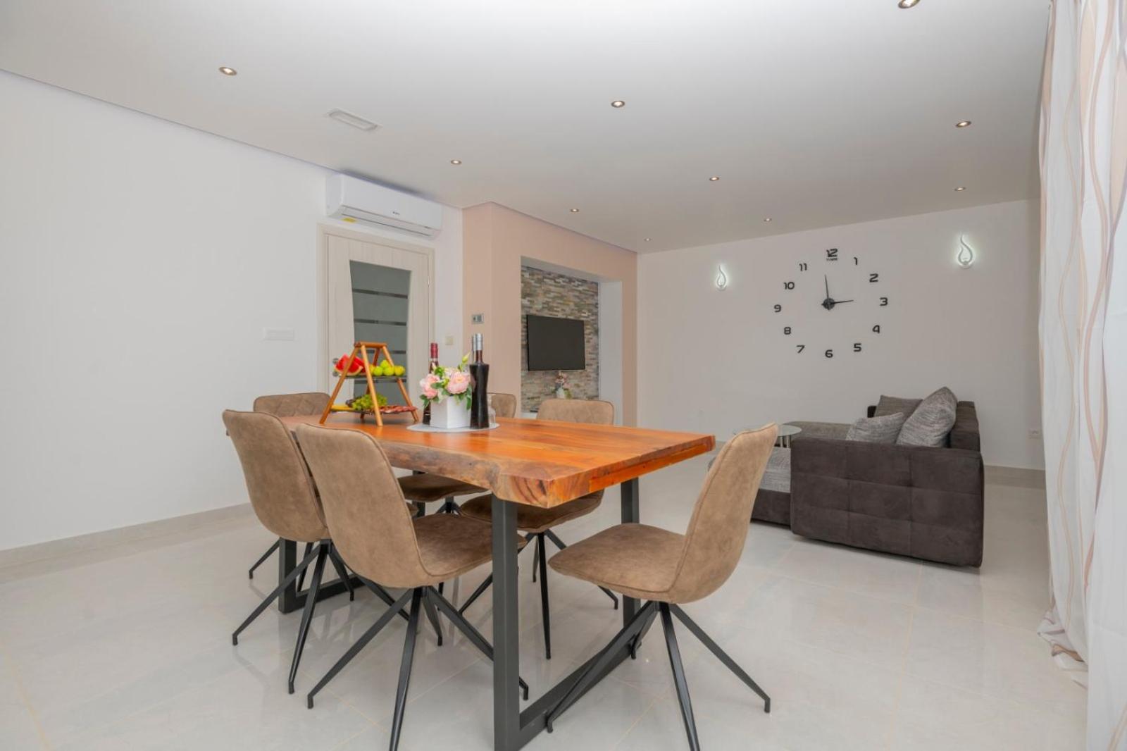 Apartments Radeljic 포드스트라나 객실 사진
